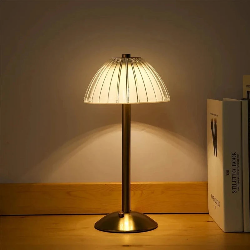 Kabellose LED Tischlampe mit Dimmbaren Farboptionen