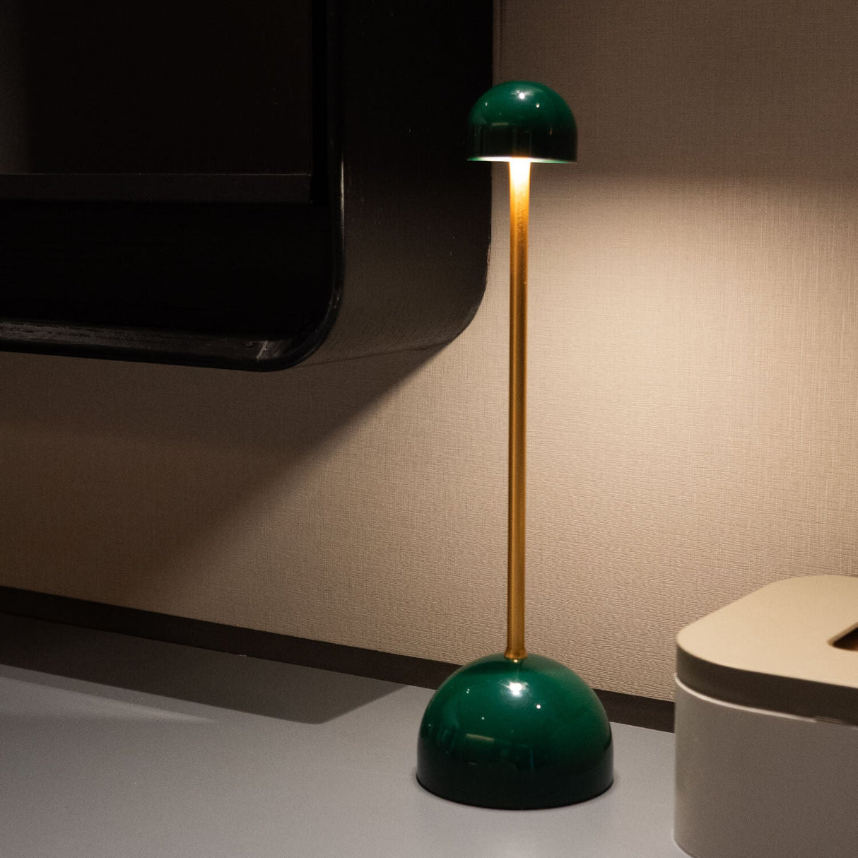 Luxus Kabellose Tischlampe mit LED und Dimmfunktion