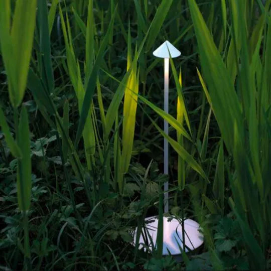 Kabellose LED Tischlampe mit dimmbarem Licht