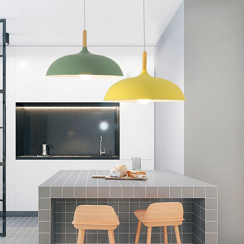 Moderne skandinavische Eichenholz LED Deckenlampe