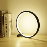 Moderne Tischlampe mit Touch-Funktionalität und Energieeffizienz