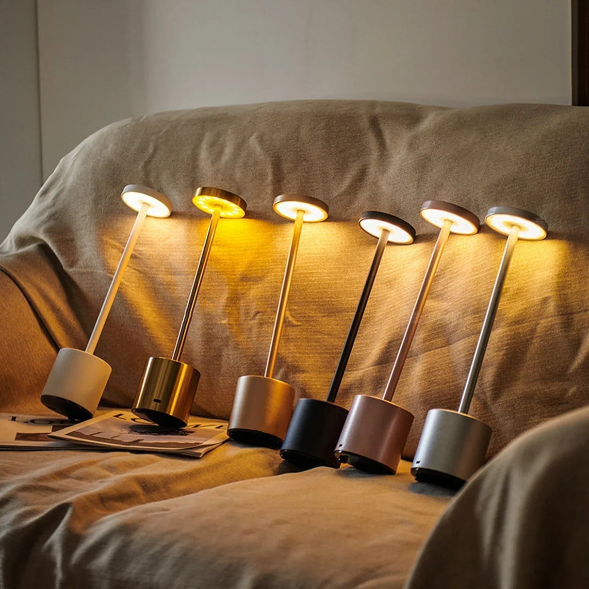 Kabellose Touch-Tischlampe mit Warmlicht