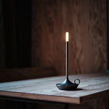 Elegante Kerzenlampe mit Warmlicht und Flexibler Platzierung
