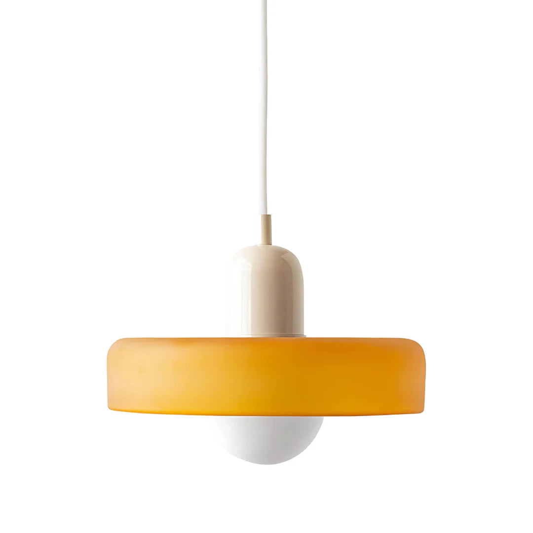 Moderne Pendelleuchte mit zeitlosem Design und Farbauswahl
