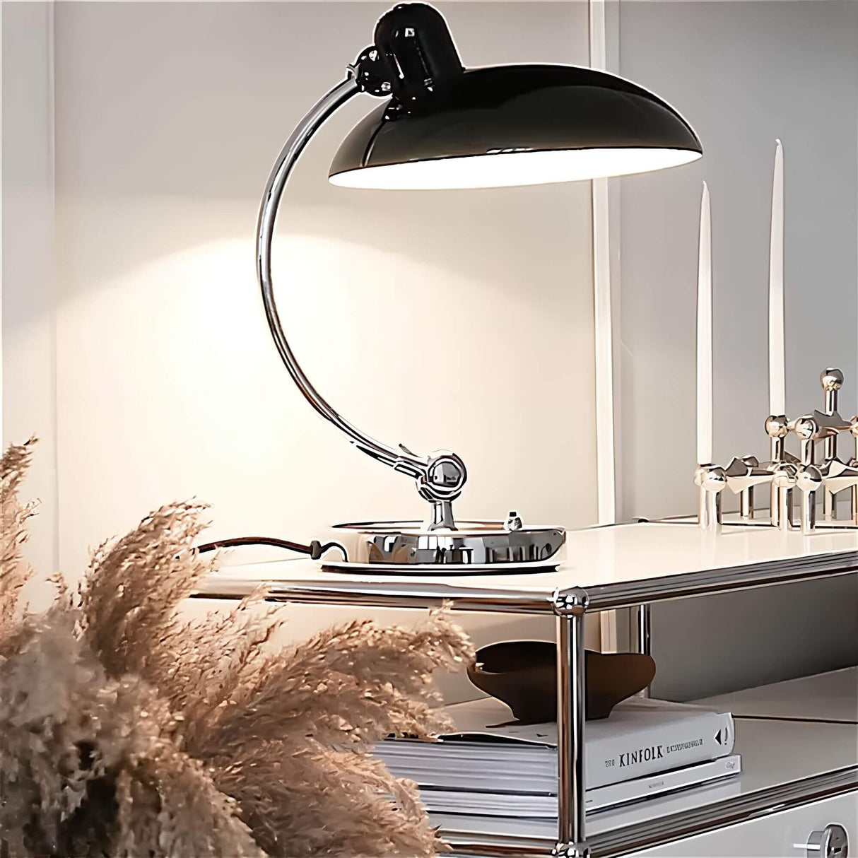 Minimalistische Tischlampe - Skandinavisches Design und Warmes Licht