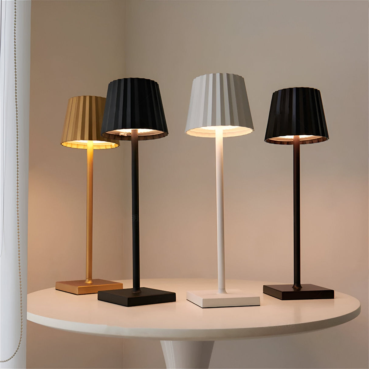 Kabellose LED Tischlampe mit Touchbedienung