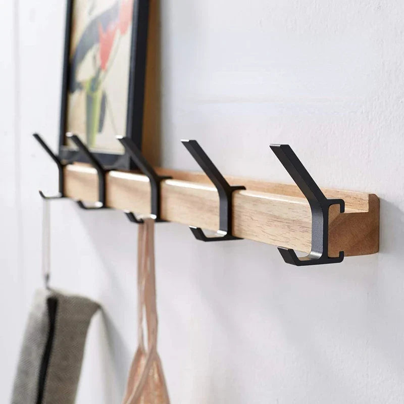 Wandgarderobe – Verstellbare Haken – Schwarz – Skandinavisches Design – Für Flur und Schlafzimmer – Holz und Aluminium – Maße 40 x 7 x 7 cm