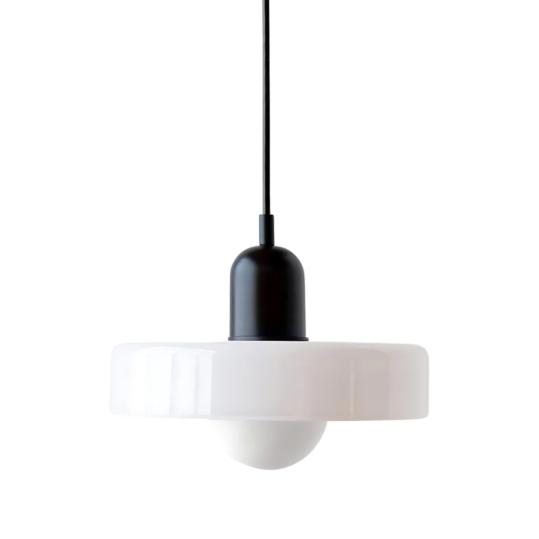 Moderne Pendelleuchte mit zeitlosem Design und Farbauswahl