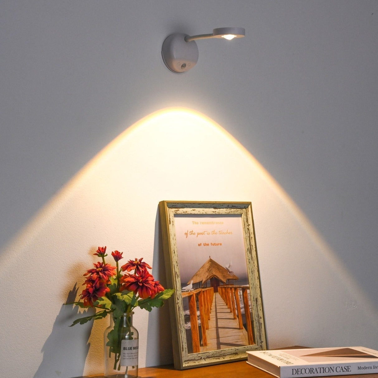 Moderne Wandleuchte mit Sanftem Licht und Energiesparendem Design