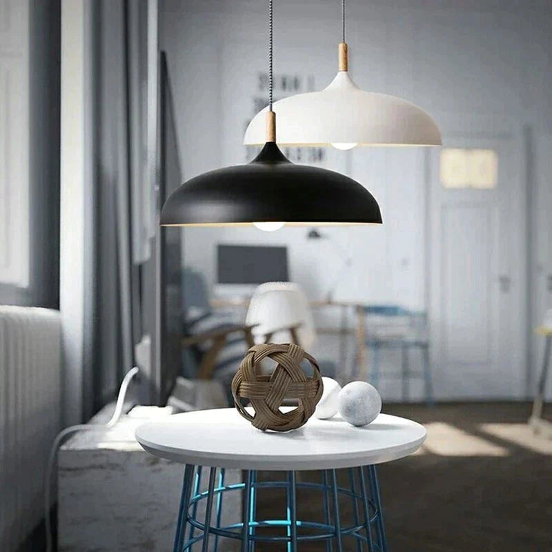 Moderne skandinavische Eichenholz LED Deckenlampe