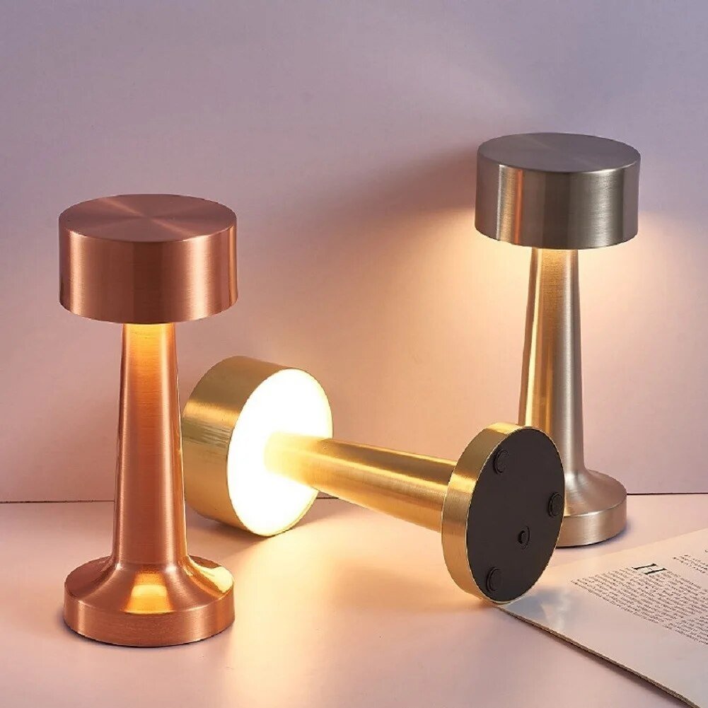 Kabellose Tischlampe mit modernem LED-Design